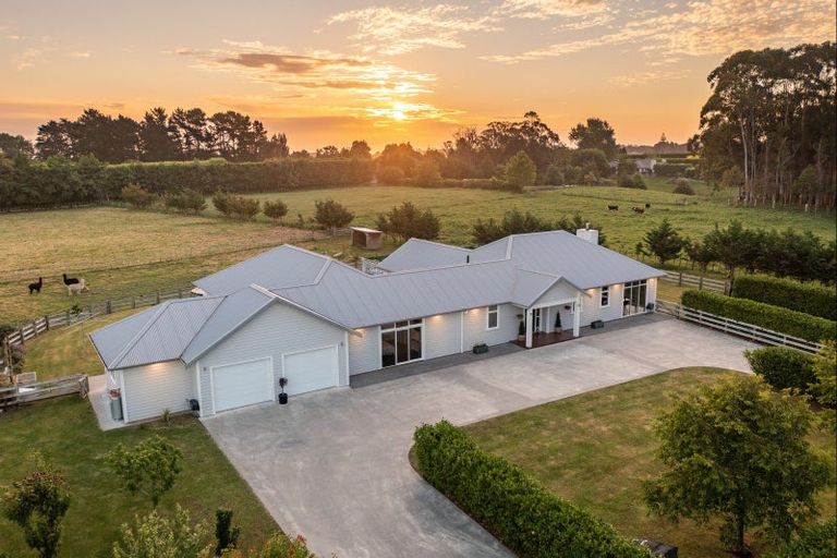 Photo of property in 240a Blueskin Road, Brunswick, Whanganui, 4571