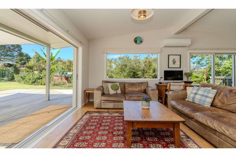 Photo of property in 45 Kemp Road, Kerikeri, 0230