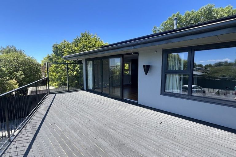 Photo of property in 195 Blighs Road, Strowan, Christchurch, 8052