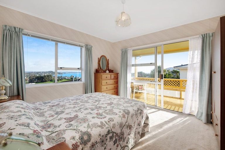 Photo of property in 50 Stanmore Bay Road, Stanmore Bay, Whangaparaoa, 0932