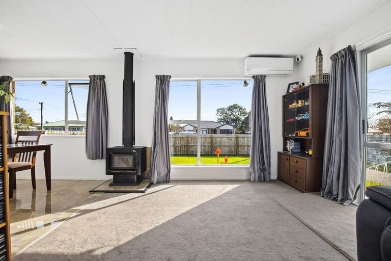 Photo of property in 14 Holland Street, Pukekohe, 2120