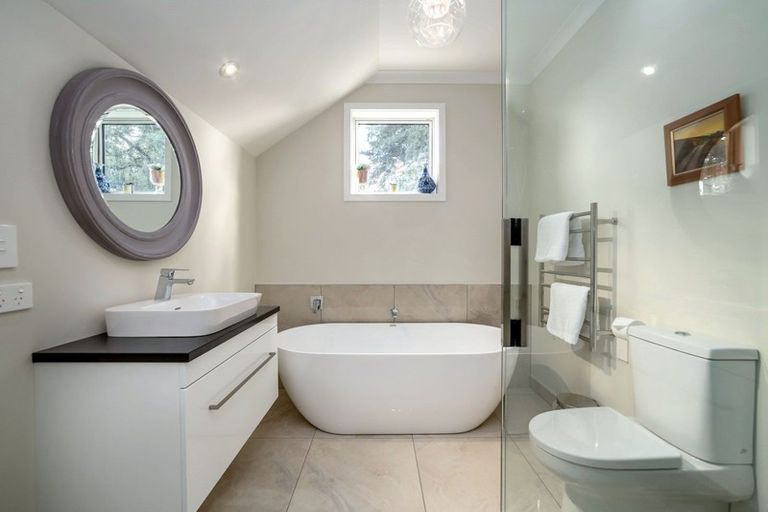 Photo of property in 6 Westwood Avenue, Greytown, 5712