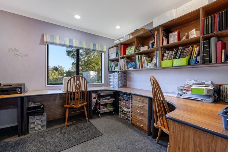 Photo of property in 37 Canon Road, Tanners Point, Katikati, 3170