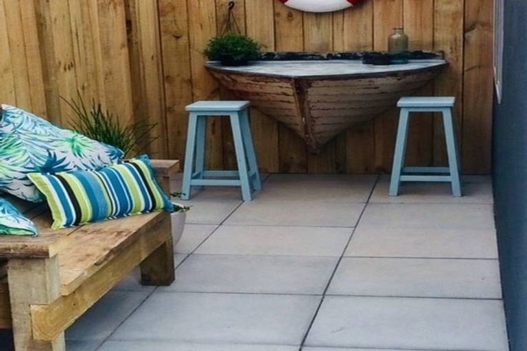 Photo of property in 1084 Makara Road, Makara Beach, Karori, 6972