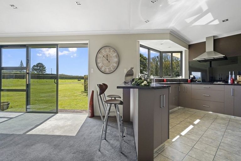 Photo of property in 4233 Mountain Road, Ngaere, Stratford, 4393