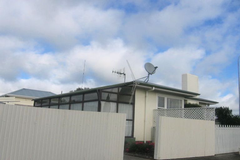 Photo of property in 15 Brett Place, Takaro, Palmerston North, 4412