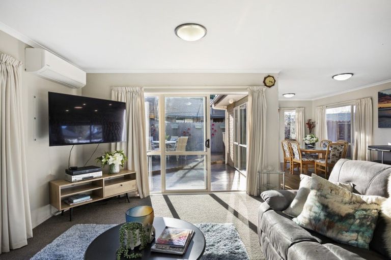 Photo of property in 16 Ploughmans Avenue, Pukekohe, 2120