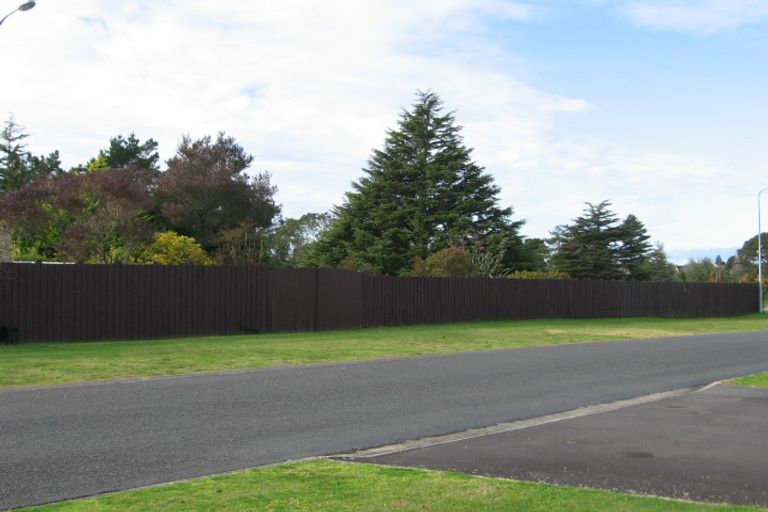 Photo of property in 50 Saint Andrews Terrace, St Andrews, Hamilton, 3200