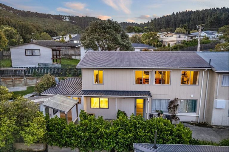 Photo of property in 1/71 Larsen Crescent, Tawa, Wellington, 5028