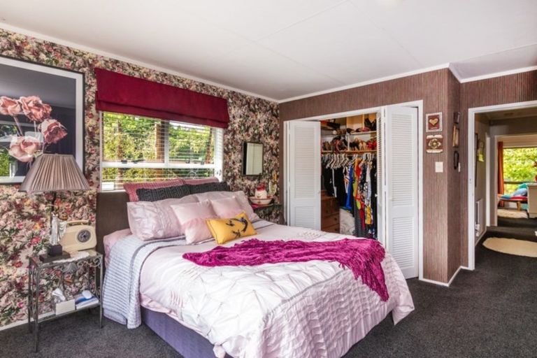 Photo of property in 15 Peehimanini Road, Waitahanui, Taupo, 3378