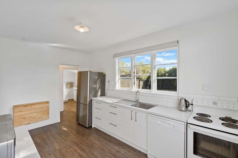 Photo of property in 95a Saint Johns Street, Woolston, Christchurch, 8062