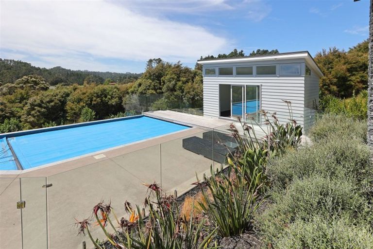 Photo of property in 28d Tram Valley Road, Swanson, Auckland, 0614