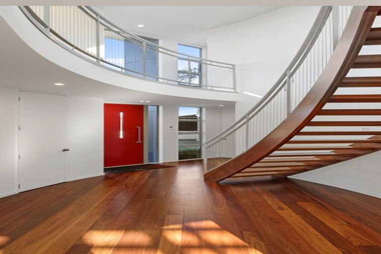 Photo of property in 6 Haddon Lane, Harewood, Christchurch, 8051