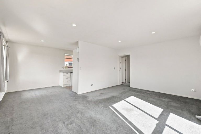Photo of property in 6 Seadown Crescent, Amberley, 7410