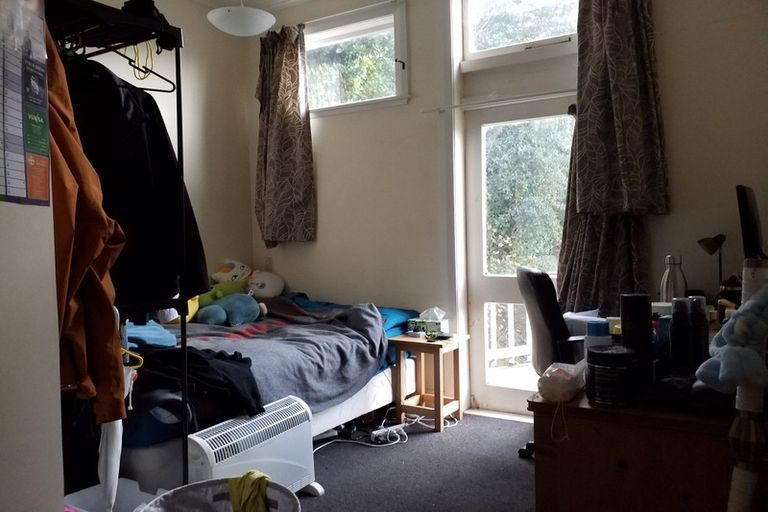 Photo of property in 48 Aurora Terrace, Kelburn, Wellington, 6012