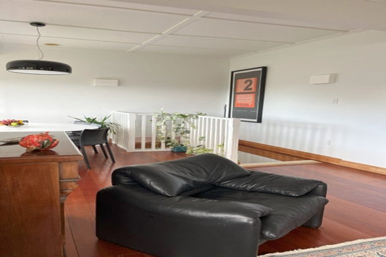 Photo of property in 16 Asquith Terrace, Brooklyn, Wellington, 6021