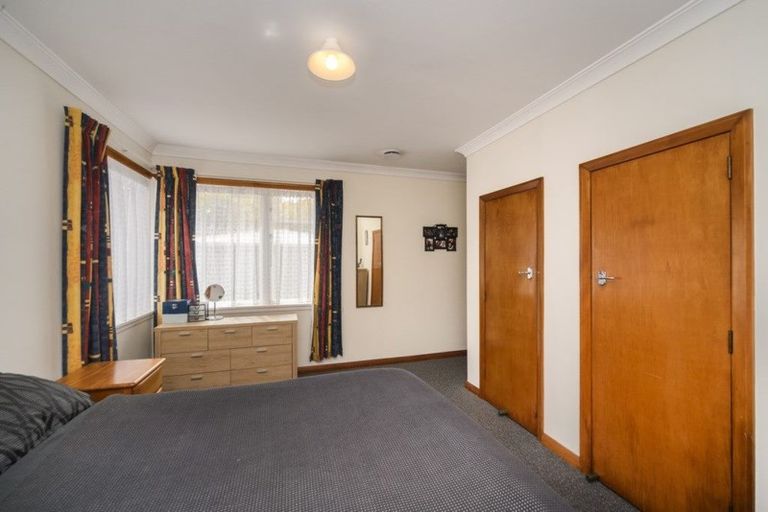 Photo of property in 29 Liverpool Street, Takaro, Palmerston North, 4412