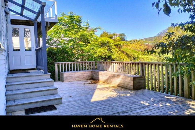 Photo of property in 50 Kenya Street, Ngaio, Wellington, 6035