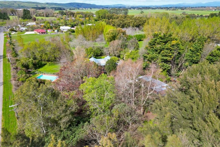 Photo of property in 12 Church Street, Greytown, 5712