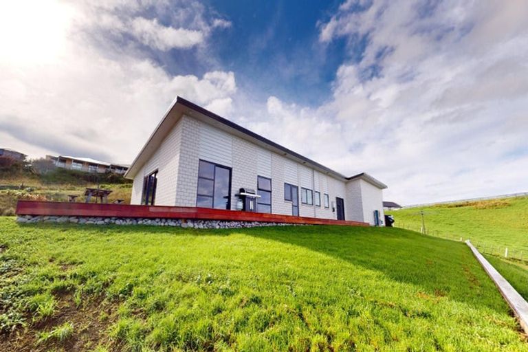 Photo of property in 18 Cracroft Drive, Putiki, Whanganui, 4500