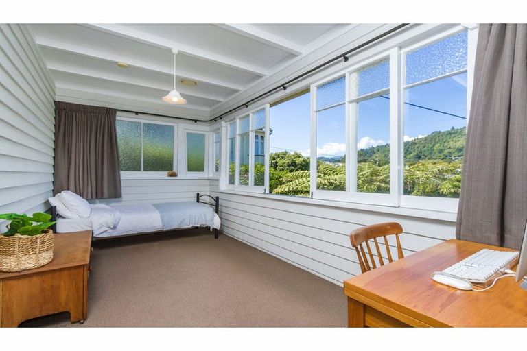 Photo of property in 26 Tipahi Street, Nelson South, Nelson, 7010