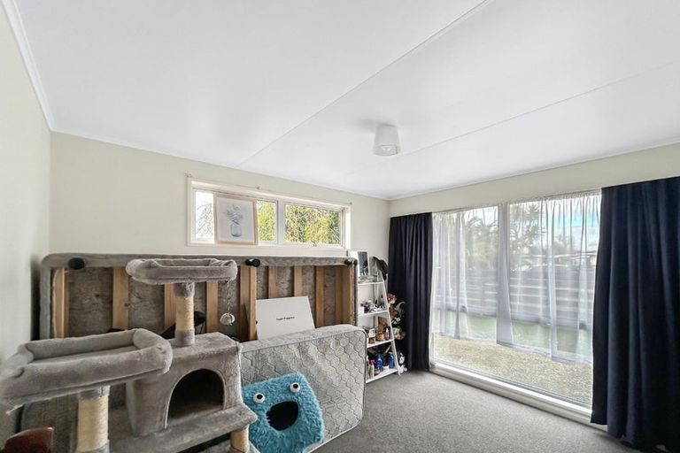 Photo of property in 41 Somerset Crescent, Highbury, Palmerston North, 4412