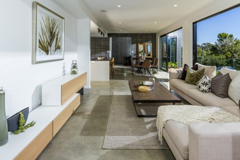 Photo of property in 9 Willis Street, Grasmere, Invercargill, 9810