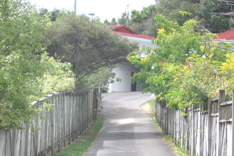 Photo of property in 1/4 Malibu Grove, Bayview, Auckland, 0629