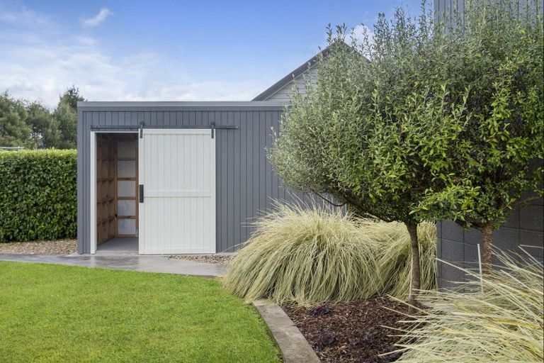 Photo of property in 37 Jarrett Terrace, Leamington, Cambridge, 3432