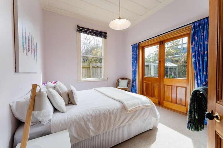 Photo of property in 24 Carnarvon Street, Belleknowes, Dunedin, 9011