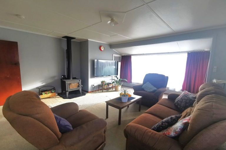 Photo of property in 37 Apatu Street, Wairoa, 4108