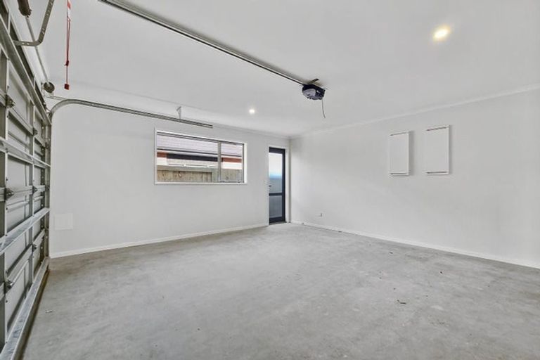 Photo of property in 16 Tarata Place, Owhata, Rotorua, 3010