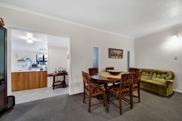 Photo of property in 4 Riverside, Kaponga, Hawera, 4679