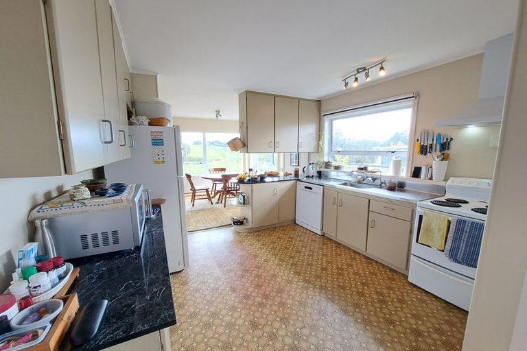 Photo of property in 191 Omata Road, Blagdon, New Plymouth, 4310