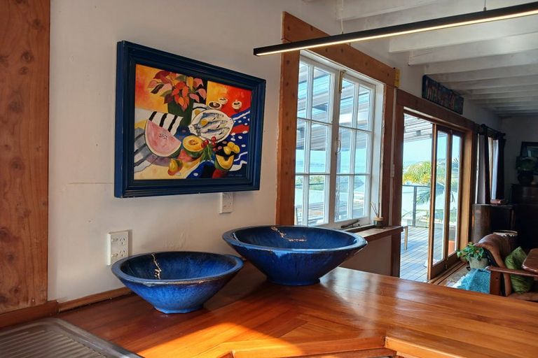 Photo of property in 102 Beach Road, Onerahi, Whangarei, 0110