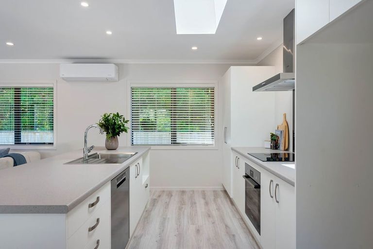 Photo of property in 62 Awanui Drive, Waikanae, 5036