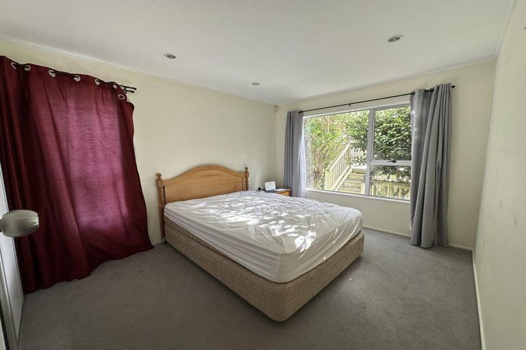 Photo of property in 89 Kahu Road, Paremata, Porirua, 5024