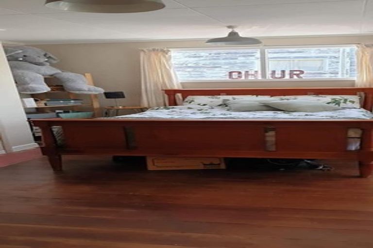 Photo of property in 12 Herald Street, Berhampore, Wellington, 6023