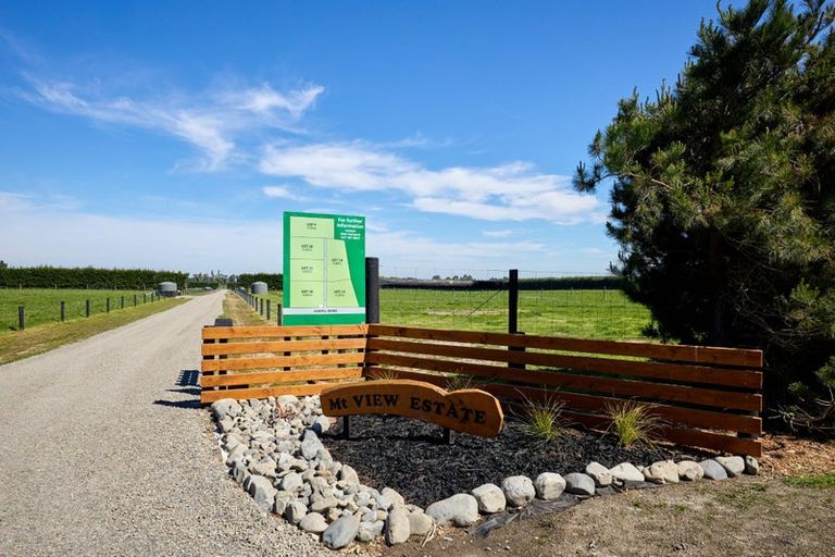 Photo of property in 105 Chapel Road, Loburn, 7472