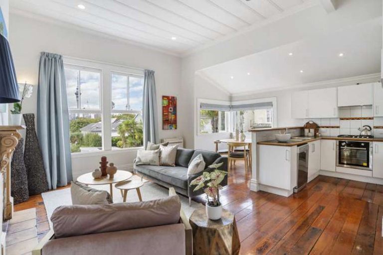 Photo of property in 13 Ryle Street, Freemans Bay, Auckland, 1011