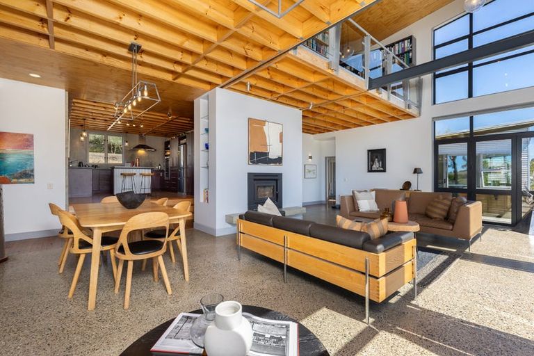 Photo of property in 136 Harley Road, Tasman, Upper Moutere, 7175