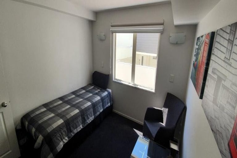 Photo of property in 1/45 Marine Parade, Mount Maunganui, 3116