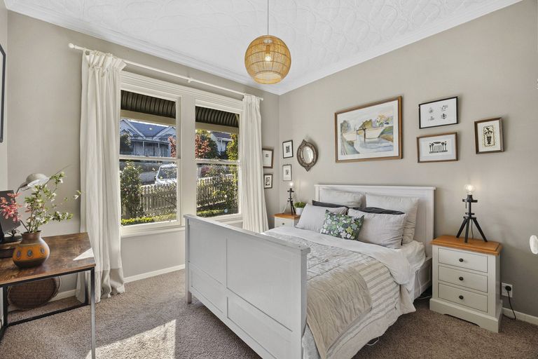 Photo of property in 60 Islington Street, North East Valley, Dunedin, 9010