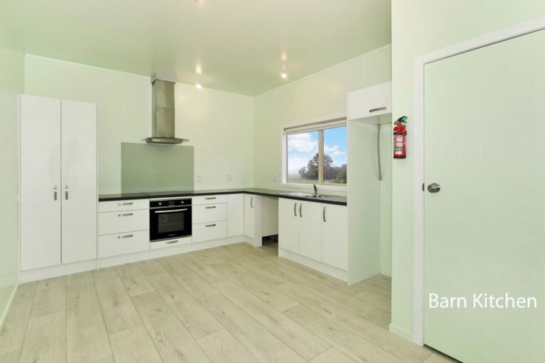 Photo of property in 359 Clarks Beach Road, Clarks Beach, Pukekohe, 2679