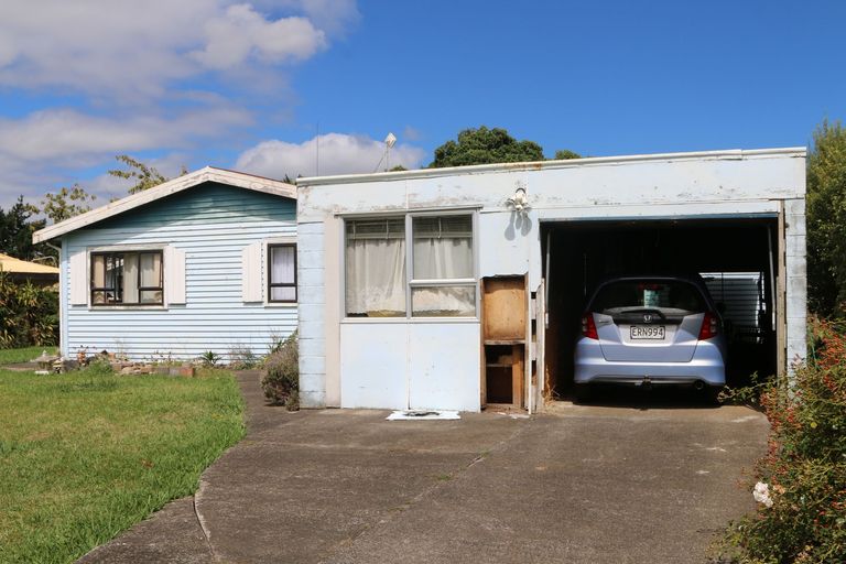 Photo of property in 68 Mclarin Road, Glenbrook, Waiuku, 2681