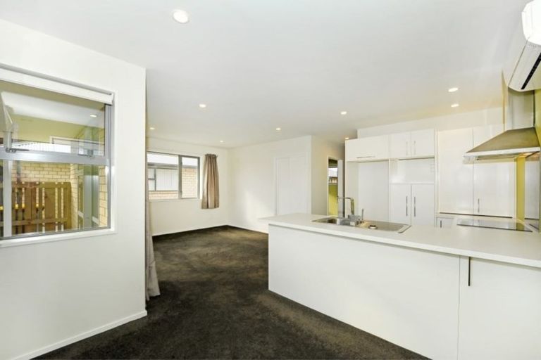 Photo of property in 40c Russley Road, Russley, Christchurch, 8042