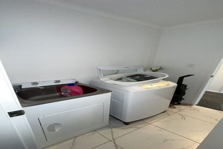 Photo of property in 1 Applin Lane, Pyes Pa, Tauranga, 3112