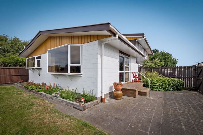 Photo of property in 1/277 Main South Road, Hornby, Christchurch, 8042