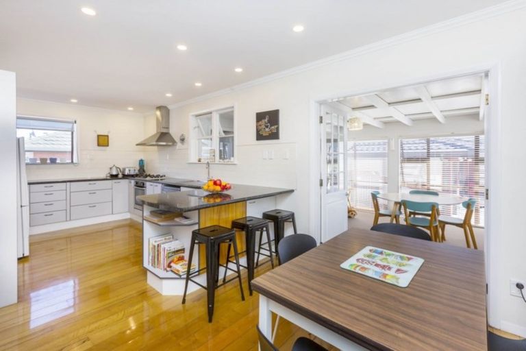 Photo of property in 24 Wilford Street, Wallaceville, Upper Hutt, 5018