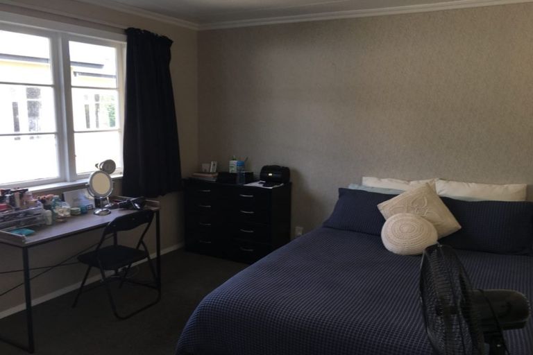 Photo of property in 42 Manson Street, Terrace End, Palmerston North, 4410